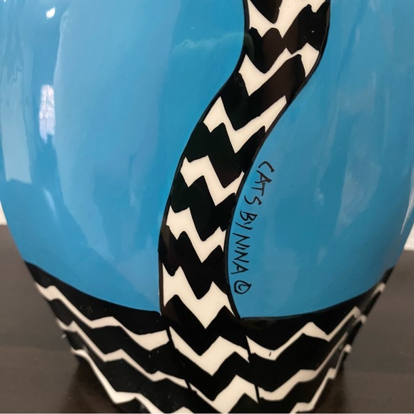 CATS by Nina Lyman Blue Ceramic Cat Golfer 9.5” Planter Vase - Picture 12 of 15